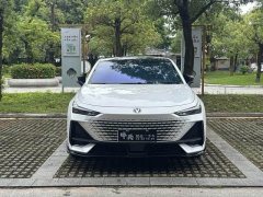 Changan UNI-V 1.5T Premium Sport - ფოტო 2