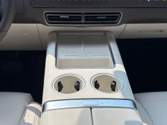Li Auto Li Xiang MEGA 2024 Ultra - ფოტო 9