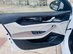 BYD Qin PLUS Glory Edition DM-i 55KM Leading - ფოტო 8