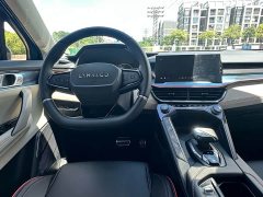Lynk & Co 06 1.5T Halo Edition - photo 18