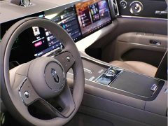 AITO M9 Extended Range Ultimate World Leader Extended 6-Seater - ფოტო 9