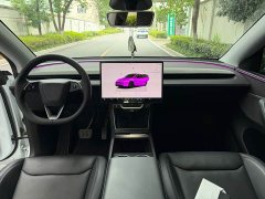 Tesla Model Y Rear-Wheel Drive - ფოტო 4