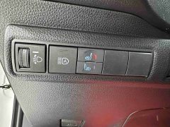 Toyota Corolla 1.8L CVT Sport - ფოტო 10