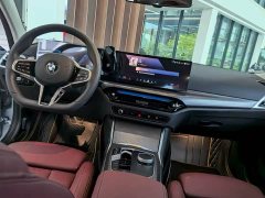 BMW 3 Series 330Li M Sport Night Edition Package - ფოტო 4