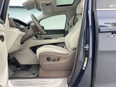 Denza D9 2022 DM-i 970 AWD Flagship - ფოტო 18