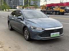 BYD Qin PLUS Glory Edition DM-i 55KM Leading - фото 3