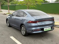 BYD Qin PLUS Glory Edition DM-i 55KM Leading - фото 4