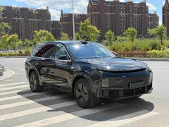 Li Auto L8 Max - ფოტო 2