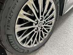 Lexus LM 350h - ფოტო 17