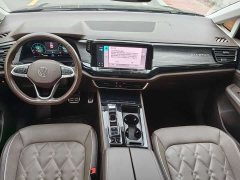 Volkswagen Viloran 380TSI Prestige - photo 14