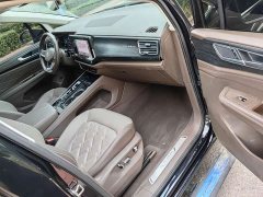 Volkswagen Viloran 380TSI Prestige - photo 17
