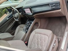 Volkswagen Viloran 380TSI Prestige - photo 18