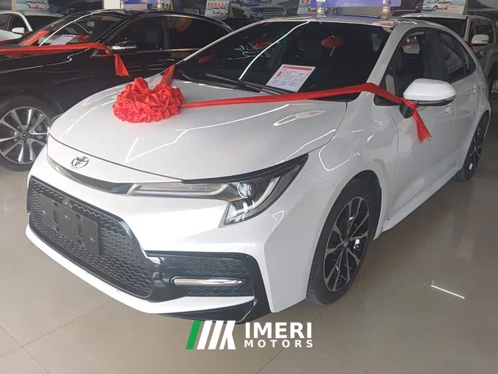 Toyota Corolla 1.8L CVT Sport - ავტომობილი ჩინეთიდან