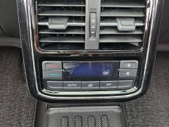 Volkswagen Passat 2020 Facelift 330TSI Luxury National VI - ფოტო 13