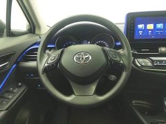Toyota C-HR 2.0L Leading Edition - ფოტო 11