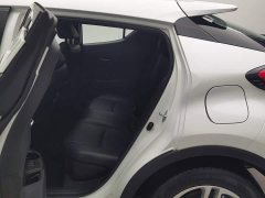 Toyota C-HR 2.0L Leading Edition - ფოტო 15