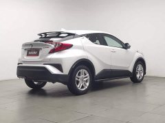 Toyota C-HR 2.0L Leading Edition - ფოტო 2