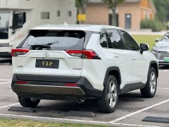 Toyota RAV4 2.0L CVT FWD Fashion Edition - ფოტო 3