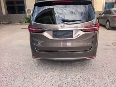 Buick GL8 2023 Land Executive Cabin 652T Luxury - ფოტო 5