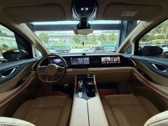 Voyah Dream PHEV Extended Range Luxury Edition - ფოტო 13