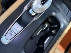 Voyah Dream PHEV Extended Range Luxury Edition - ფოტო 18