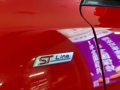 Ford Focus Hatchback EcoBoost 180 Automatic ST Line - ფოტო 16