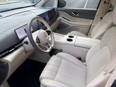 Voyah Lantu Dreamchaser PHEV AWD Flagship Kunpeng Edition - ფოტო 4