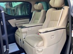 Toyota Alphard 2021 Hybrid 2.5L Premium Edition - фото 4