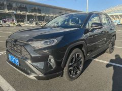 Toyota RAV4 2.0L CVT AWD Premium Edition - ფოტო 1