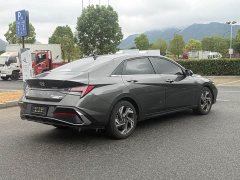 Hyundai Elantra 2023 1.5L CVT Luxury - ფოტო 7