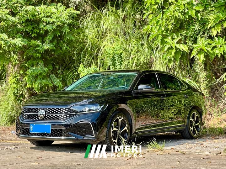 Volkswagen Passat 330TSI Starry Sky Elite - ავტომობილი ჩინეთიდან