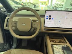 Li Auto L9 Livis - ფოტო 12