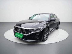 Volkswagen Passat 380TSI Luxury - ფოტო 1