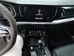 Volkswagen Passat 380TSI Luxury - ფოტო 14