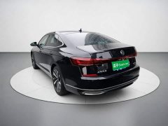 Volkswagen Passat 380TSI Luxury - ფოტო 4