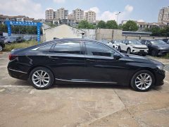 Honda Accord 260TURBO Luxury Edition - ფოტო 11