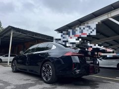 BMW 5 Series 530Li Premier M Sport Package - ფოტო 8