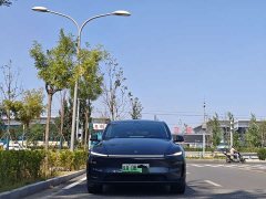 Tesla Model Y Rear-Wheel Drive - photo 3