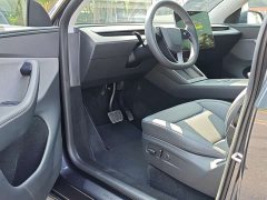 Tesla Model Y Rear-Wheel Drive - photo 9