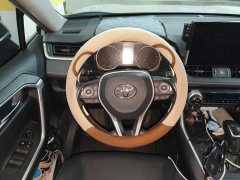 Toyota Venza 2.0L CVT FWD Luxury - ფოტო 11