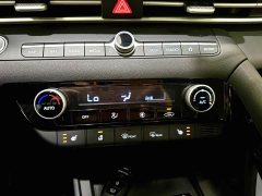 Hyundai Elantra 1.5L CVT Luxury - photo 12