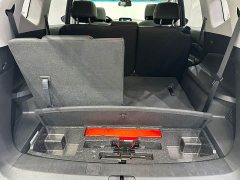 Volkswagen Viloran 2020 Mild Hybrid Redline 530T Automatic Luxury Edition (5 2 Seating) - ფოტო 17