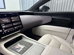 Avatr 12 650 Tri-Laser AWD Performance Edition - ფოტო 16