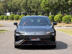 Changan UNI-V Third Generation 2.0T Dynamic Engine Edition - ფოტო 2