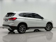 BMW X1 2022 sDrive20Li Premium - ფოტო 16