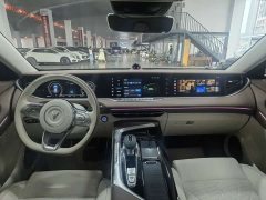 Voyah Lantu FREE Four-Wheel Drive Standard Extended Range Exclusive Luxury Package - ფოტო 17