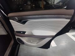 Voyah Lantu FREE Four-Wheel Drive Standard Extended Range Exclusive Luxury Package - ფოტო 19