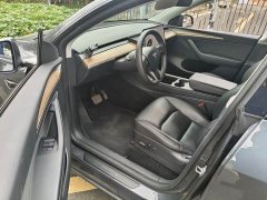 Tesla Model Y Long Range All-Wheel Drive - ფოტო 6