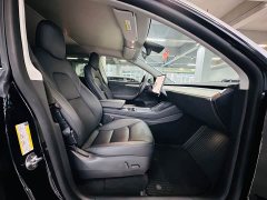 Tesla Model Y Standard Range RWD - ფოტო 9
