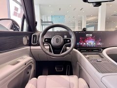AITO M9 2025 Extended Range Ultra 52kWh 6-Seat with 896-Channel LiDAR - ფოტო 18